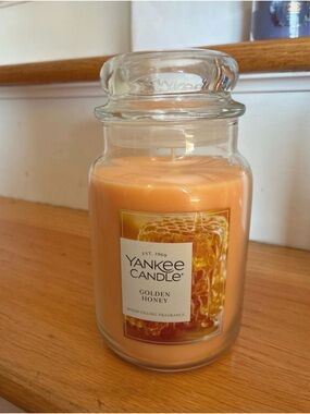 Yankee Candle Golden Honey